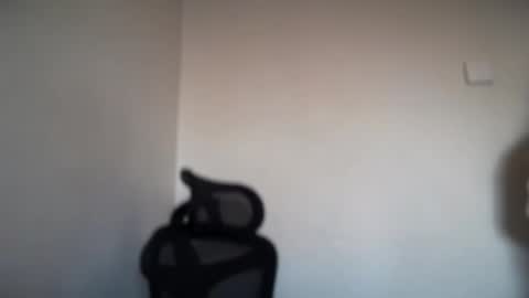 Emma online show from November 2025 05:51:02 AM