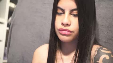 Miyah online show from December 2025 01:12:02 AM