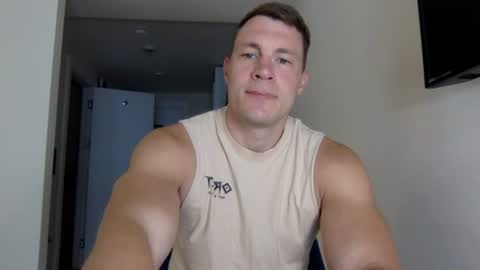 Snapshot of capt_oliver chatting on June 2026 09:18:01 AM follow my twitter online show from June 2026 09:18:01 AM