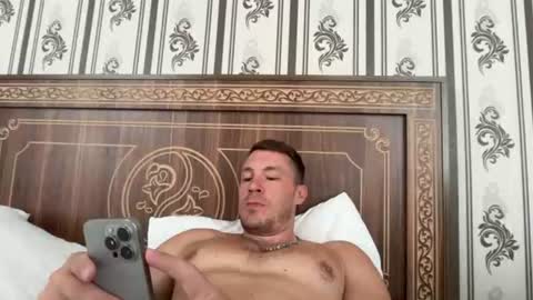 Snapshot of capt_oliver chatting on July 2026 08:31:01 AM follow my twitter online show from July 2026 08:31:01 AM