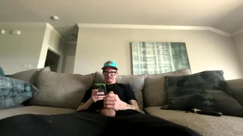 Captaincumgun online show from April 2026 06:30:02 PM