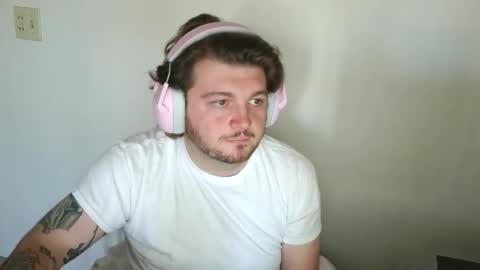 captianplanet1313 online show from October 2025 02:40:01 PM