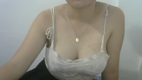 captivating_kyln4u online show from December 2024 10:04:01 PM