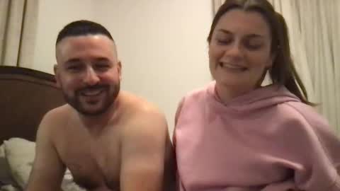 Snapshot of caraandcole chatting on February 2026 04:39:02 AM Cara and Cole online show from February 2026 04:39:02 AM