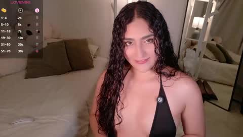 Snapshot of caramel__ chatting on May 2026 11:42:01 PM Mara online show from May 2026 11:42:01 PM