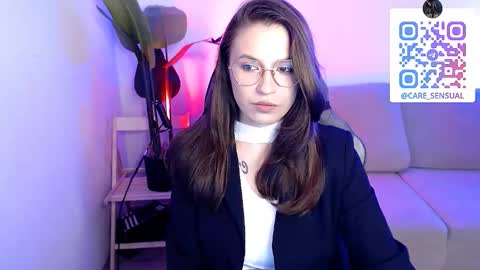 Mary online show from September 2025 05:18:02 PM