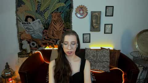 careyjonas online show from December 2025 04:57:02 PM