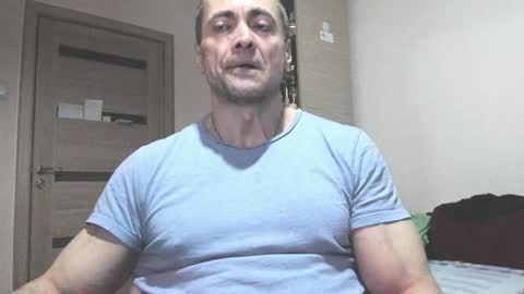 Snapshot of carin_the_body chatting on February 2025 06:49:02 PM Laz online show from February 2025 06:49:02 PM