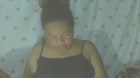 carinesexy69 online show from October 2025 11:39:01 PM