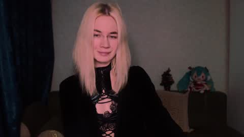 Carin online show from February 2025 08:21:01 PM