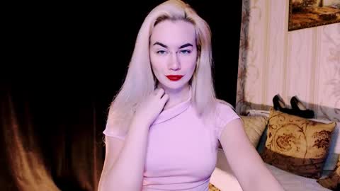 Carin online show from November 2025 06:28:01 AM