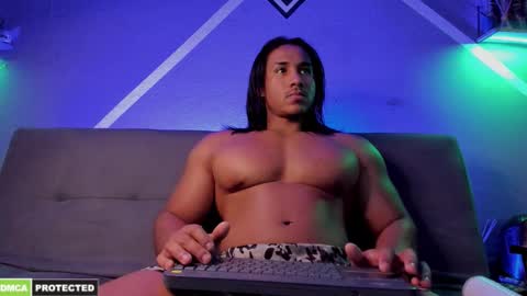 Carl online show from September 2025 07:41:02 PM