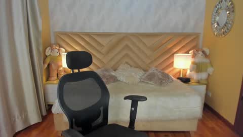 Carla Santini online show from December 2024 09:28:01 PM