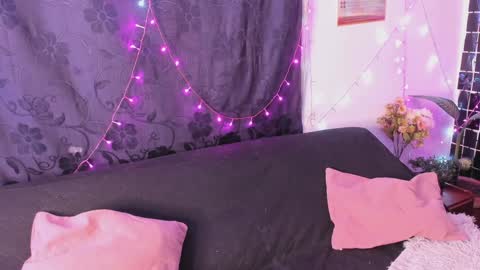 Snapshot of carla_smith__ chatting on February 2025 03:32:02 AM Carla online show from February 2025 03:32:02 AM