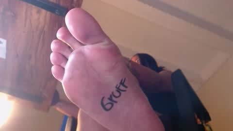 carlajames_1 online show from February 2026 11:24:02 PM