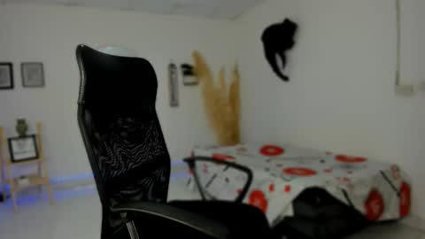 master online show from November 2025 02:07:02 PM