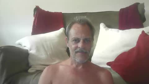 Snapshot of carlo76mx chatting on October 2025 11:16:01 PM carlo online show from October 2025 11:16:01 PM