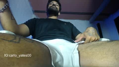 Snapshot of carlo_yates27 chatting on May 2026 09:20:01 PM carlo yates thx for help me to reach 100 thumps up online show from May 2026 09:20:01 PM