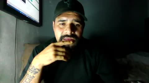 carlos100699 online show from August 2026 02:15:02 AM