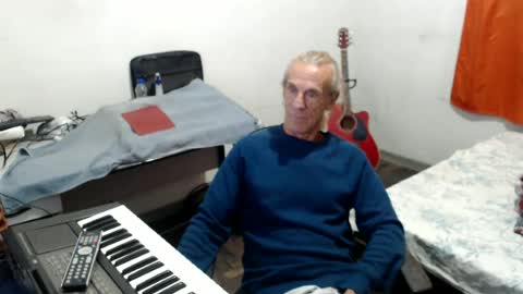 carlos online show from June 2026 02:49:01 AM