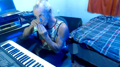 carlos online show from June 2026 02:31:02 AM