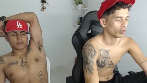 carlossmi01 online show from February 2026 10:03:02 PM