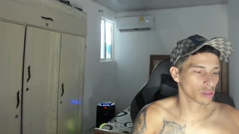 Snapshot of carlossmi01 chatting on July 2026 07:35:01 PM carlossmi01 online show from July 2026 07:35:01 PM
