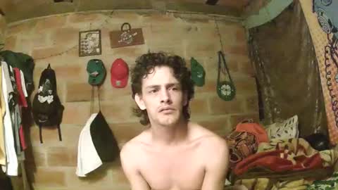 Snapshot of carlossxx96 chatting on February 2026 02:07:02 AM carlossxx96 online show from February 2026 02:07:02 AM