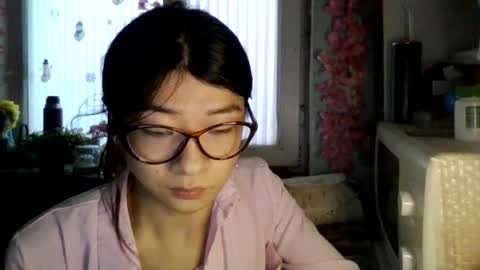 CarlyJoy online show from April 2026 12:49:01 PM