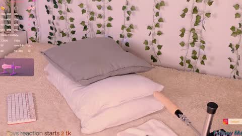 Carly online show from February 2025 11:26:01 PM