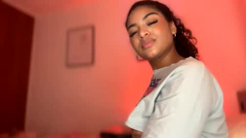 Littlecarly  online show from February 2025 04:26:02 AM