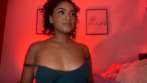 Littlecarly  online show from March 2025 01:15:01 AM