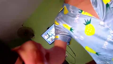 Snapshot of carmella_romance chatting on December 2024 07:15:02 AM Carmella online show from December 2024 07:15:02 AM