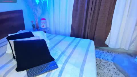 CARMILLA ROSS online show from May 2026 09:20:02 PM