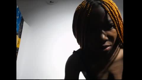 caroline online show from July 2026 04:04:01 AM