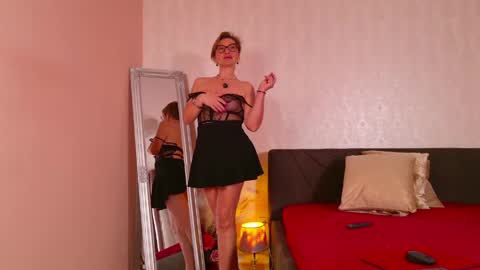 Snapshot of carojhones chatting on May 2026 04:52:01 AM CaroJhones online show from May 2026 04:52:01 AM