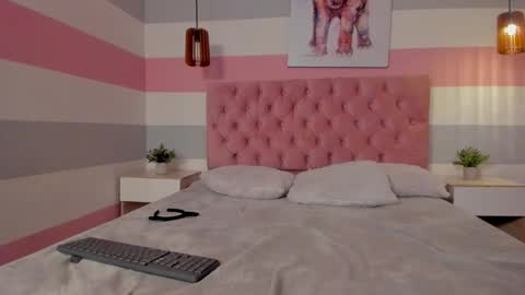 Carol  online show from December 2024 09:50:02 PM