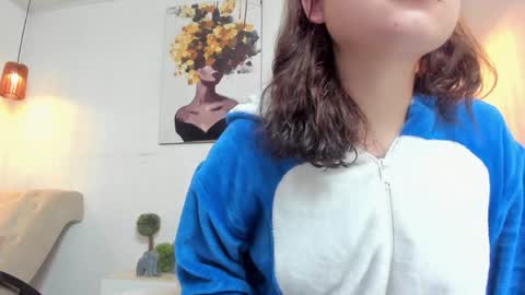 Snapshot of carol_pinter chatting on January 2025 10:19:01 AM Carol online show from January 2025 10:19:01 AM