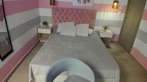 Snapshot of carol_pinter chatting on January 2025 02:07:01 PM Carol online show from January 2025 02:07:01 PM