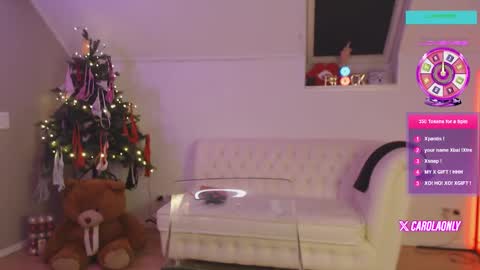 Snapshot of carolak chatting on December 2024 07:36:01 PM CarolaK online show from December 2024 07:36:01 PM