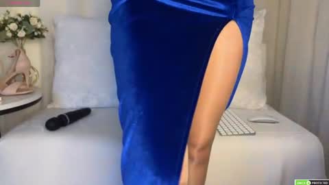 Snapshot of carolina__reaper chatting on July 2026 06:10:01 PM Carol online show from July 2026 06:10:01 PM