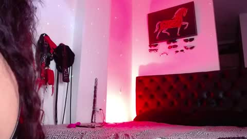 Snapshot of carolina_blue_ chatting on May 2026 11:54:02 PM Soft Carolina online show from May 2026 11:54:02 PM