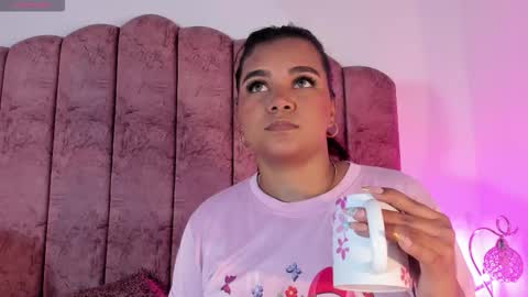 carolina_evannss online show from December 2025 03:46:01 AM