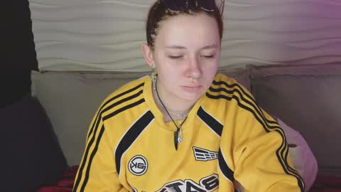 Mira online show from January 2025 05:24:01 AM