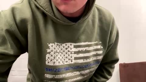 Snapshot of carolinaboy01 chatting on January 2025 03:48:01 AM carolinaboy01 online show from January 2025 03:48:01 AM