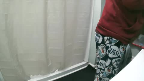 Snapshot of carolinaboy01 chatting on March 2025 11:37:02 AM carolinaboy01 online show from March 2025 11:37:02 AM