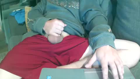 Snapshot of carolinaboy01 chatting on October 2025 12:14:02 PM carolinaboy01 online show from October 2025 12:14:02 PM