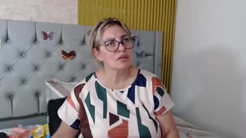 Carolina online show from March 2025 07:26:02 PM