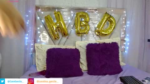 CAROLINA GARCIA online show from December 2025 12:14:01 PM