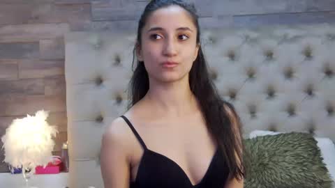 carolinahart online show from September 2025 02:00:02 PM